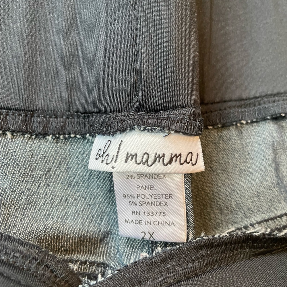 2 pair denim maternity jean shorts - Picture 4 of 7